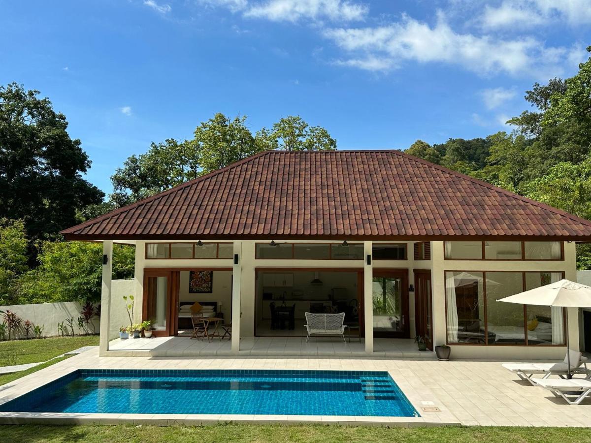 פנתאי צנאנג Villa Meranti - Spacious Private Pool Villa מראה חיצוני תמונה