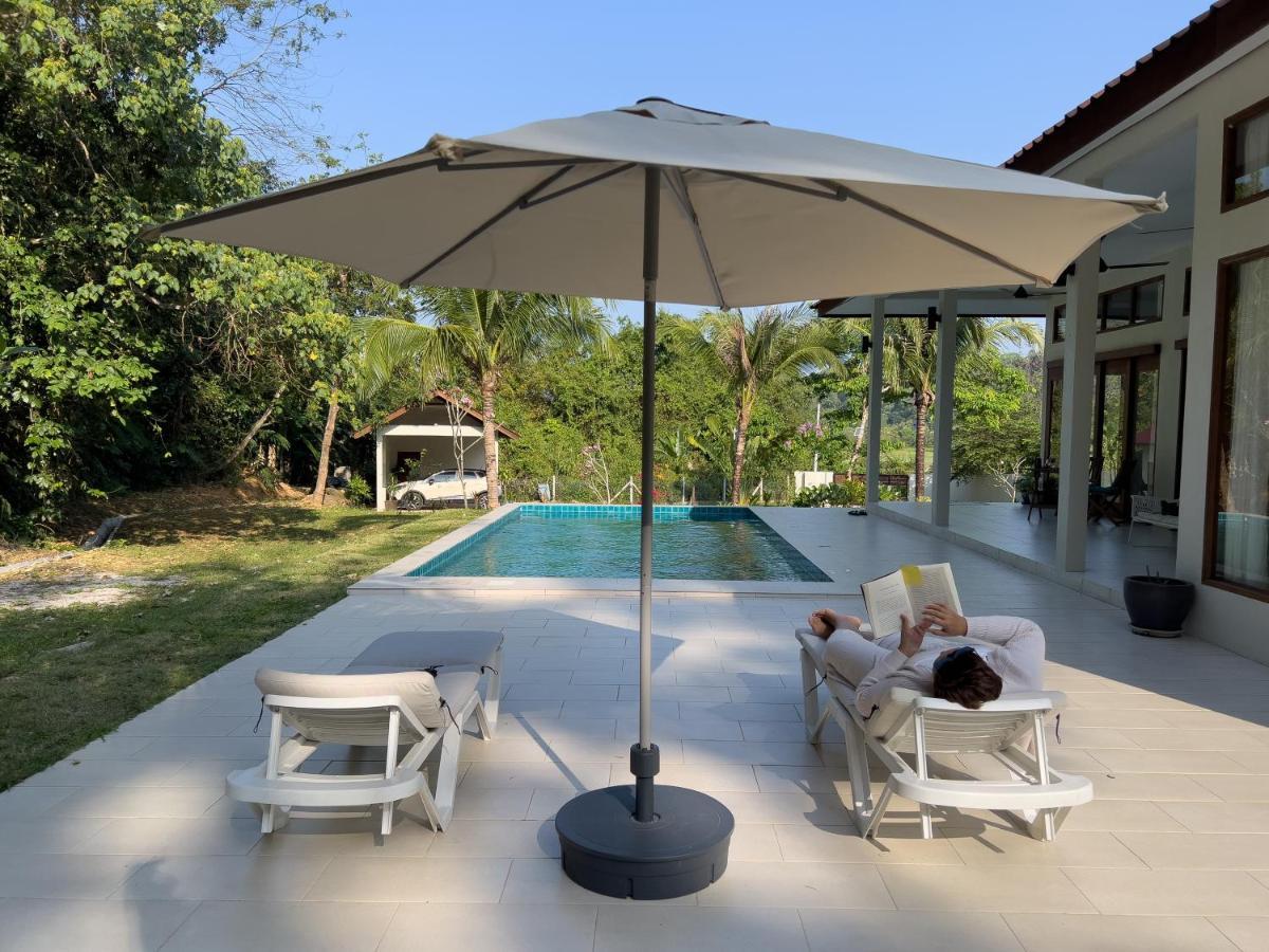 פנתאי צנאנג Villa Meranti - Spacious Private Pool Villa מראה חיצוני תמונה